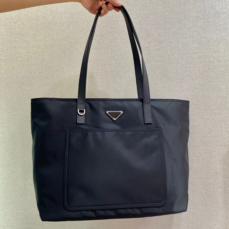 Original Factory Hardware Ceiling-Quality P Brand Nylon Single-Shoulder Tote Bag Handbag Large Capacity Shopping Commuter Women's Bag