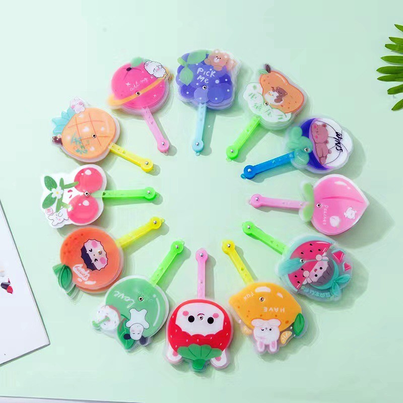 A random fruit folding fan