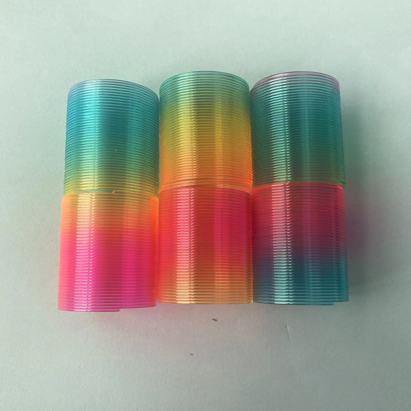 3,2*3,5 cm mini expresión Arco Iris círculo colorido círculo telescópico círculo elástico Círculo Mágico jardín de infantes juguetes pequeños al por mayor