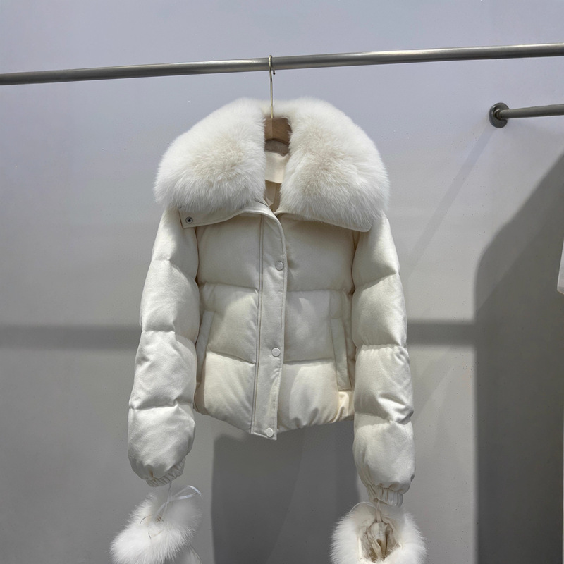 Extra-Large Fox Fur Collar! Comes with Gloves~90% White Goose Down~Elegant and Versatile Oversized down Jacket Made of Woolen Fabric for Women Extra-Large Fox Fur Collar! Comes with Gloves~90% White Goose Down~Elegant and Versatile Oversized down Jacket Made of Woolen Fabric for Women