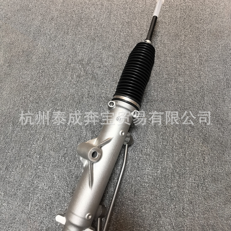 A2044606500 Is Suitable for Mercedes-Benz W203 W204 C180/C200/C260 Steering Gear