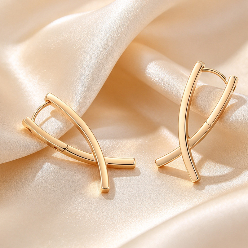 Pendientes de Aro con Zirconia de Aleación de Cobre Bañado en Oro de 18K
