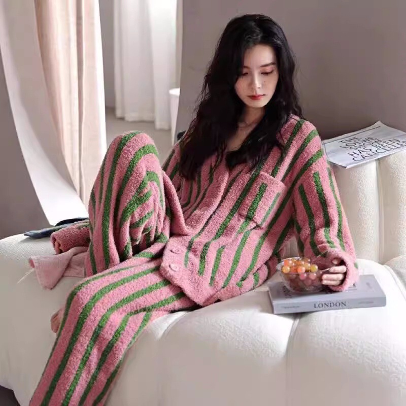 Cross-Border Autumn and Winter Pajamas for Women, New V-Neck Coral Fleece, Thickened with Stripes, Plus Size Loungewear Set Cross-Border Autumn and Winter Pajamas for Women, New V-Neck Coral Fleece, Thickened with Stripes, Plus Size Loungewear Set