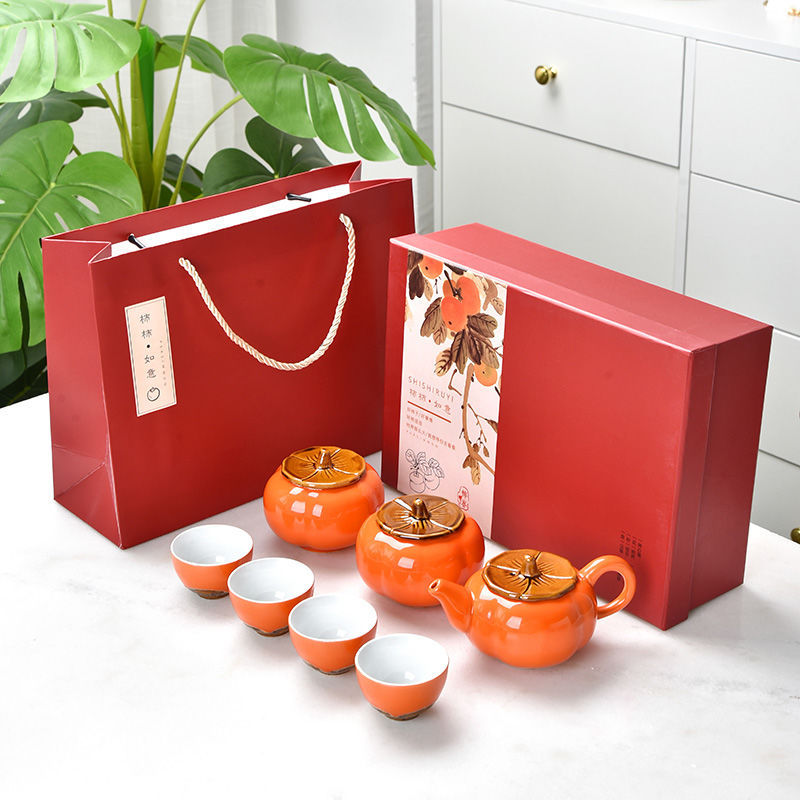 αεεεεζ 빨간색 큰 선물 상자, 냄비 1개, 캔 2개, 컵 4개 αεεεεζ