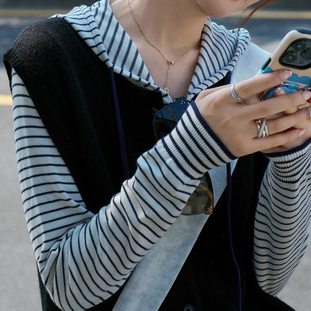 "Sketch Workshop" "Opelina" Autumn New Striped Sweater Hood Zipper Ruffled Knitted Cardigan