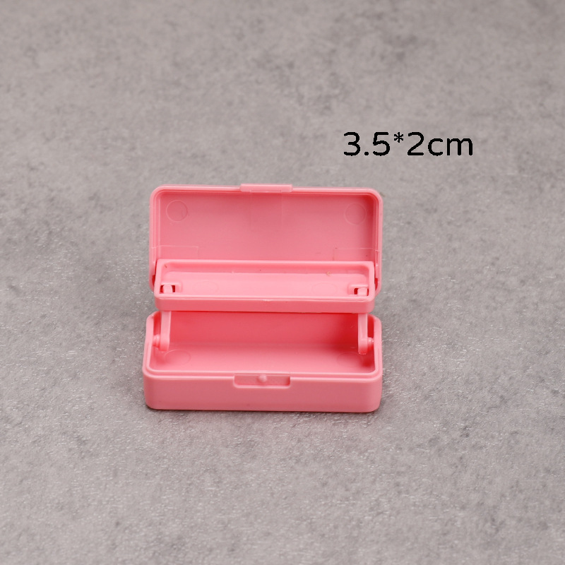 子供のミニの机のデスクのミニチュアは食べ物を縮めてシミュレーションします。