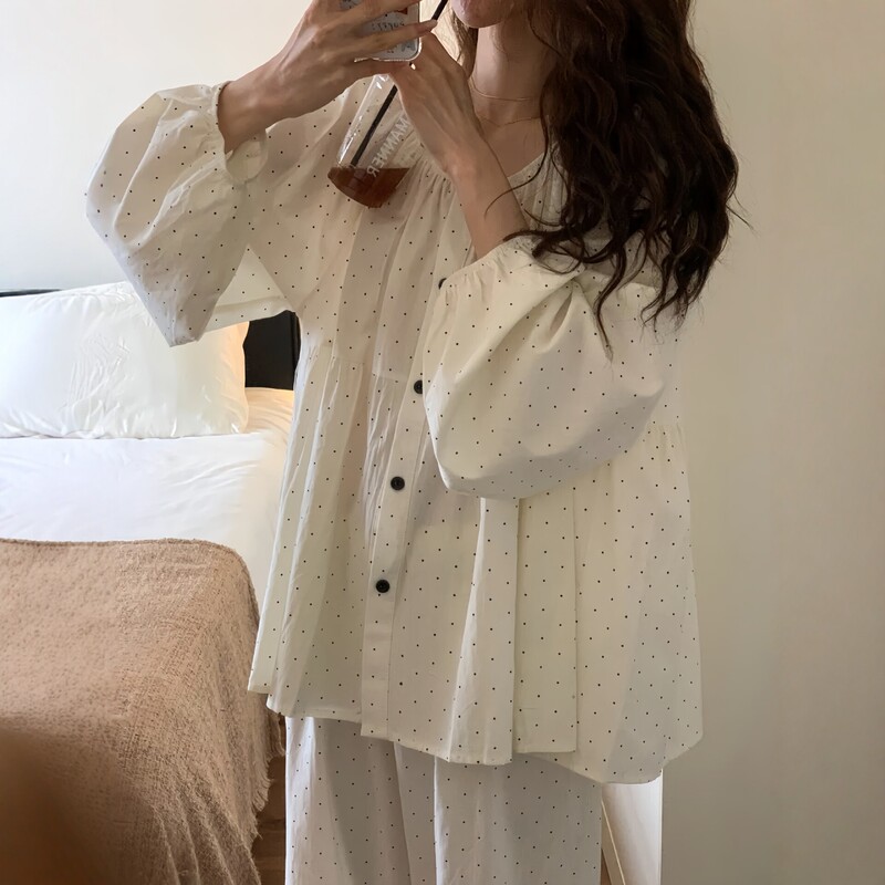 Korean-style polka dot long-sleeve pajamas for women, spring and autumn loose-fit home wear set, cloud cotton cardigan two-piece set Korean-style polka dot long-sleeve pajamas for women, spring and autumn loose-fit home wear set, cloud cotton cardigan two-piece set