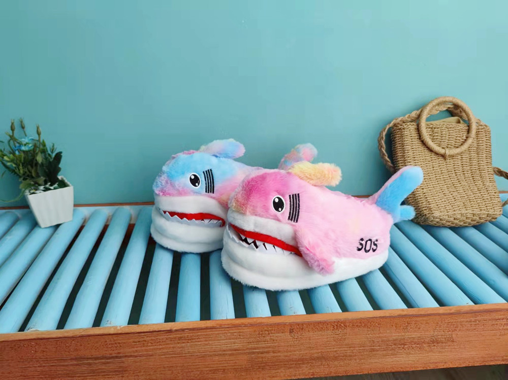 Pantofole di peluche con testa di squalo, suola spessa, 3D, per interni, calde, casa, cartone animato, scarpe di cotone_voghion.com