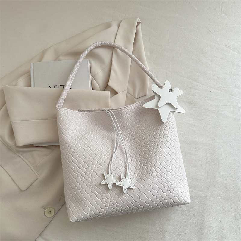 2025 bolso tejido súper caliente para mujer nuevo bolso de axila de un solo hombro de alta gama para mujer bolso de viaje de gran capacidad