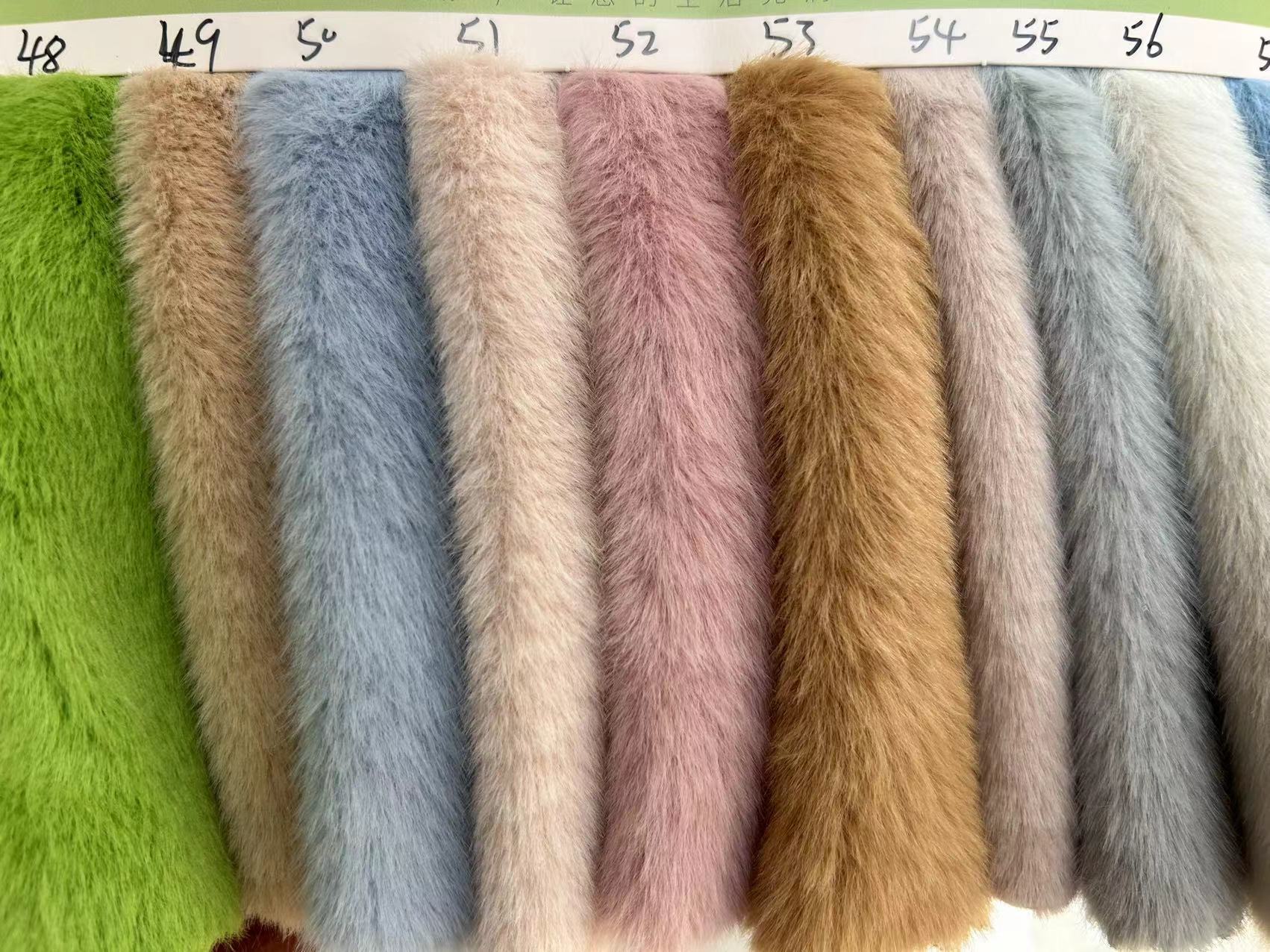 550G pequeño visón europeo alto y bajo piel de conejo suave nieve visón terciopelo textura ropa zapatos y sombreros juguetes hogar textil bufanda tela