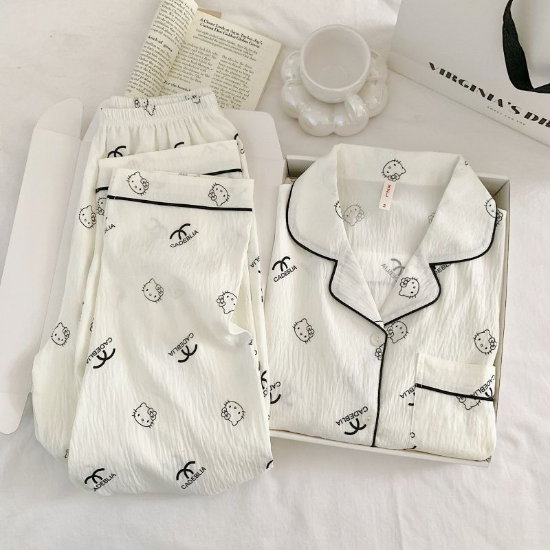 Al por mayor transfronterizo de otoño pantalones de mangas largas pijamas mujeres nubes de algodón estilo coreano dibujos animados dulces con solapa red cardigan set