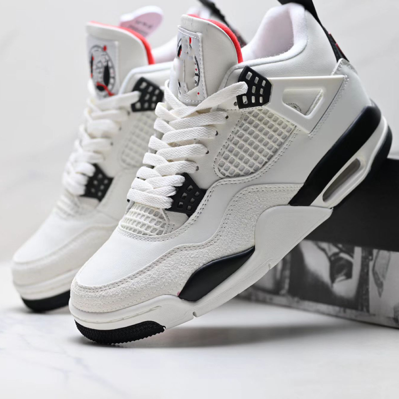 Cross-border AJ4 Zapatos de baloncesto retro zapatos casuales de pareja zapatos deportivos de moda rosa versátiles