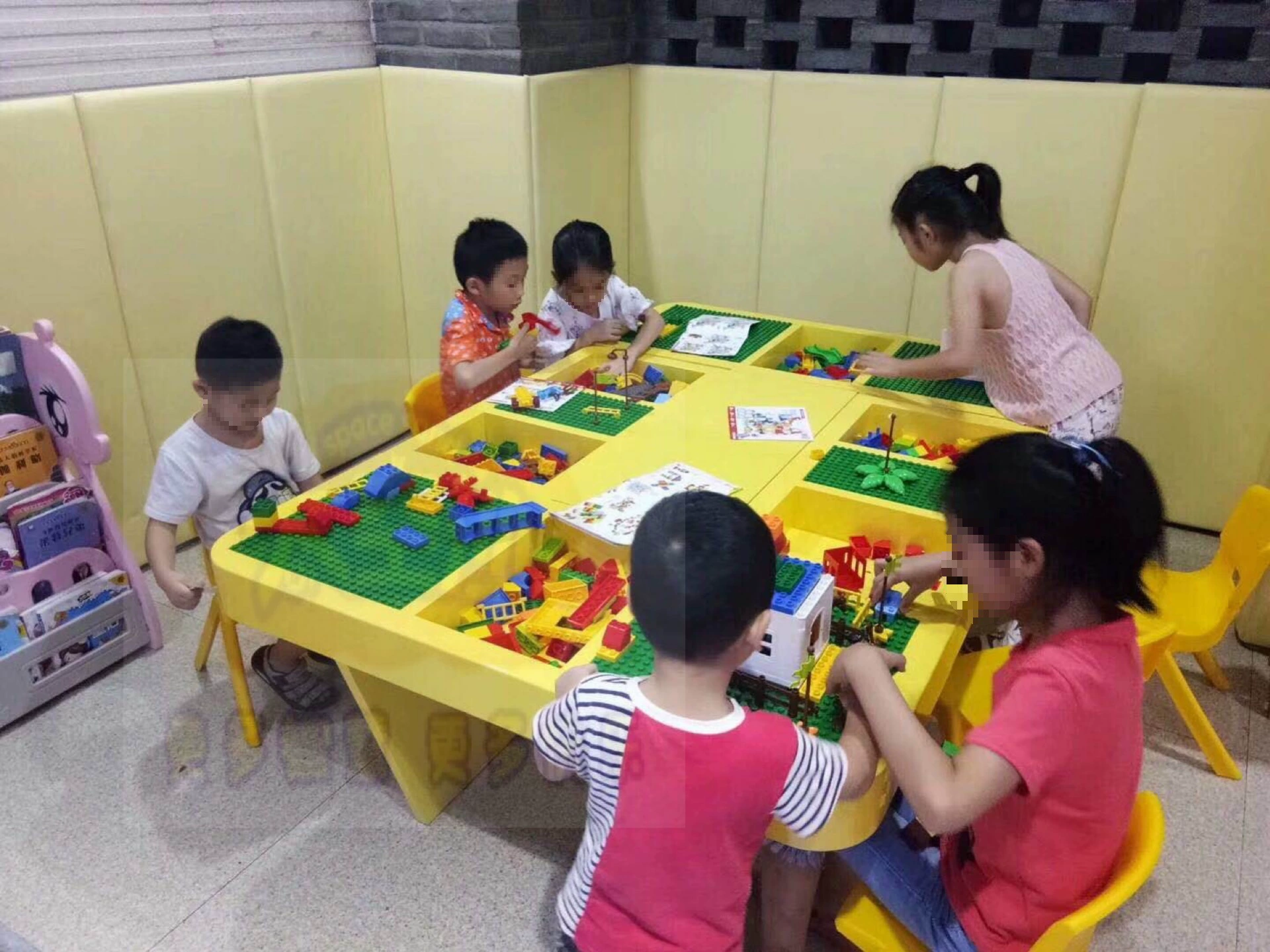 В наличии, бесплатная доставка, космический песок, стол для строительных блоков, деревянная краска для плотной доски, песочный стол с закругленными углами, игровой стол, демонстрационный стол