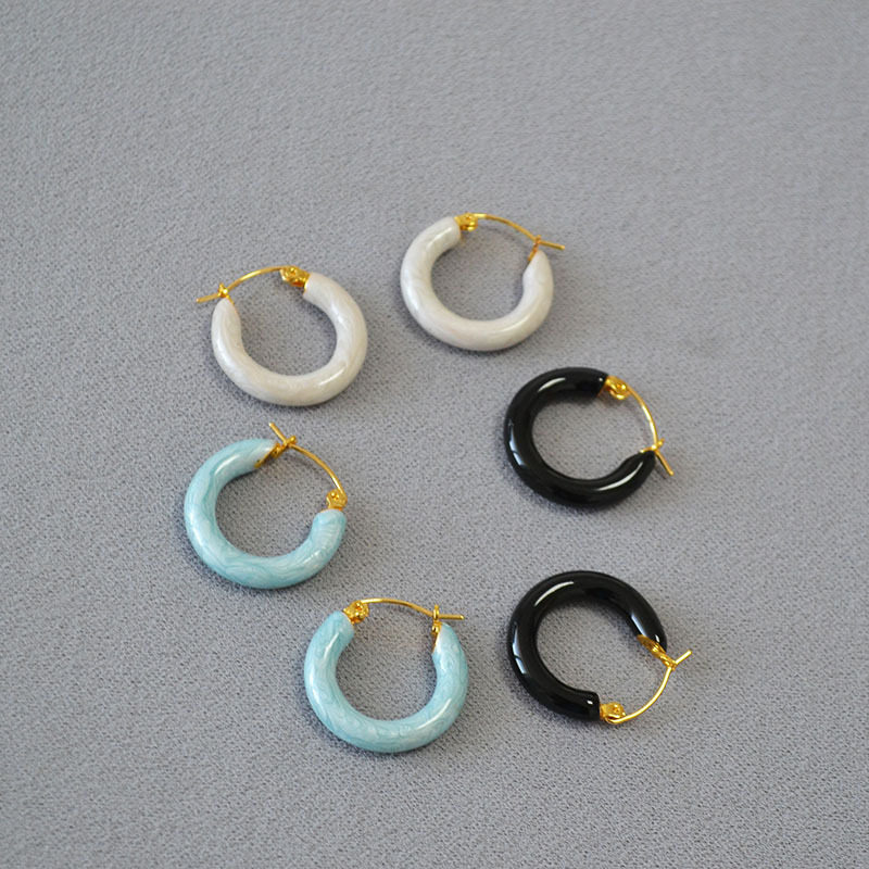 European and American Niche Vintage Color Handmade Pearlescent Enamel Simple Fashion Temperament High-grade Circle Earrings Earrings for Women