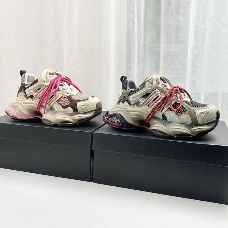 Vintage Dad Shoes for Women 2025 Autumn New Fashion Trend Cow Suede Air Cushion Retro Height-Increasing Casual Shoes