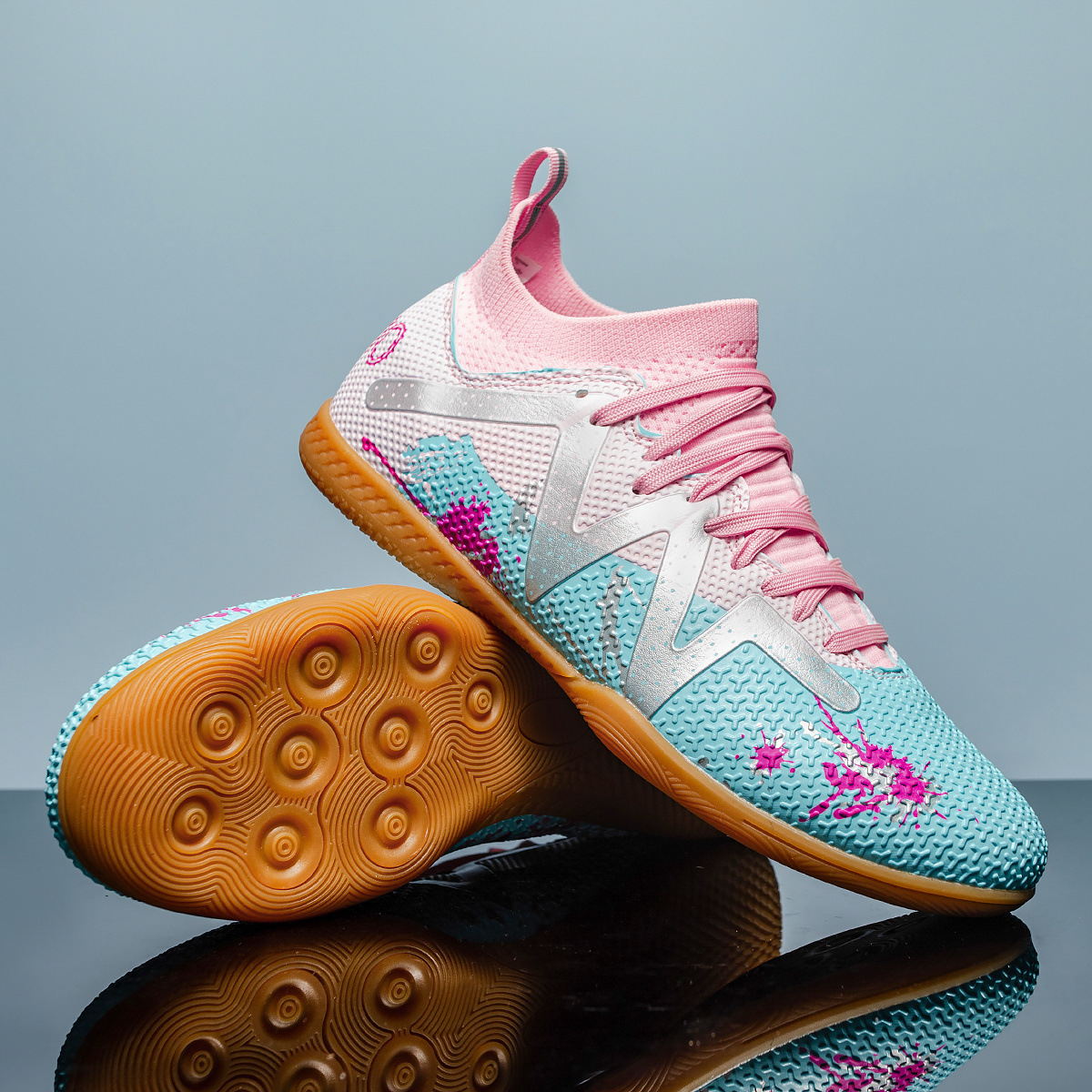 ShoeGlobe Neue Cross-Border Flat Indoor Sports Jugend Herren Profi Wettkampf Trainings Fußballschuhe Auf Lager Großhandel_voghion.com