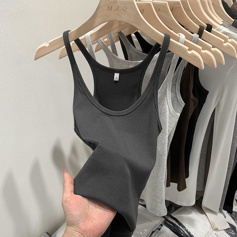 Real Shot of Hot Girl Knitted Camisole Women's Inner Wear Summer New Slim Fit Short Outer Sleeveless Top Real Shot of Hot Girl Knitted Camisole Women's Inner Wear Summer New Slim Fit Short Outer Sleeveless Top