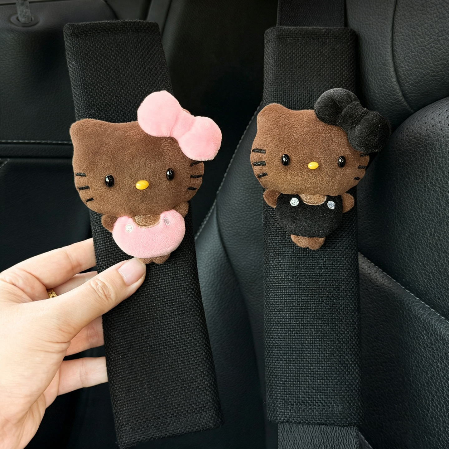 Cute KT cat plush car seatbelt shoulder pad, child anti-neck-strangling safety belt protector, couple set for women