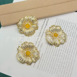 天然珍珠项饰;天然珍珠胸饰;天然珍珠耳饰