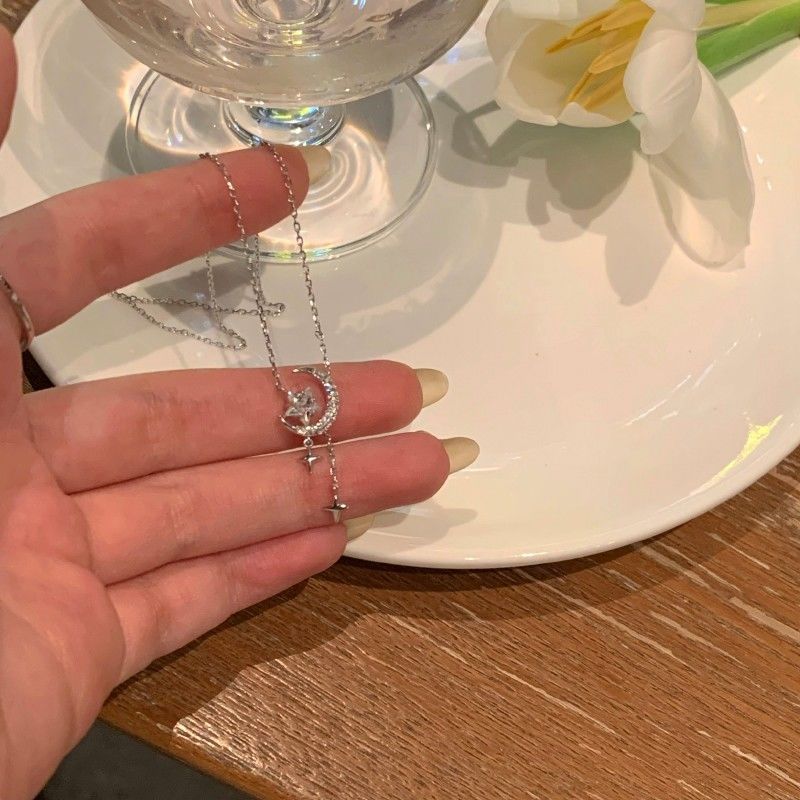 Star Moon Romantic Necklace Women's Light Luxury High-end Star Moon Tassel Clavicle Chain Exquisite Personalized 2023 Style New Style