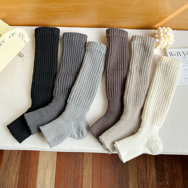 Pile socks women's autumn and winter warm calf mid-calf socks Japanese jk Maillard leg cover thick needle small leather shoes socks Pile socks women's autumn and winter warm calf mid-calf socks Japanese jk Maillard leg cover thick needle small leather shoes socks