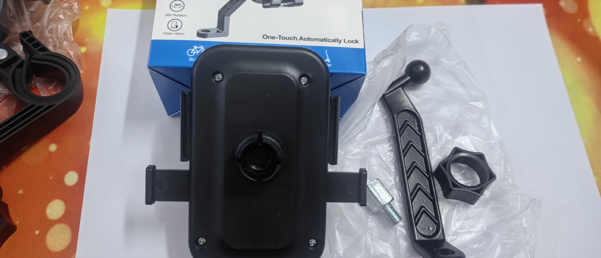Cross-border motorcycle phone holder, vehicle-mounted delivery rider navigation stand, electric vehicle and bicycle shock-absorbing phone holder
