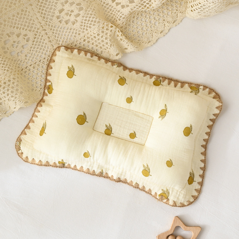 赤ちゃんの定型枕は0 ~ 6ヶ月以上です。