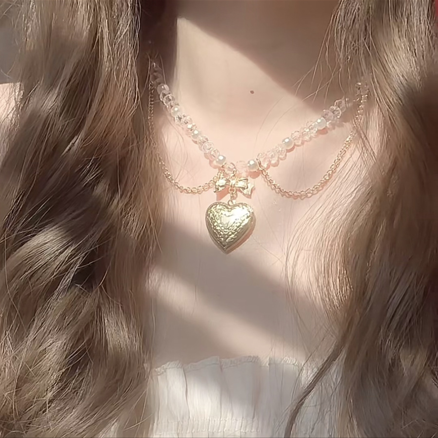 프랑스 복고풍 핑크 크리스탈 페르시 활 사랑 앨범 상자 목걸이 여성을위한 쇄골 체인과 블로거