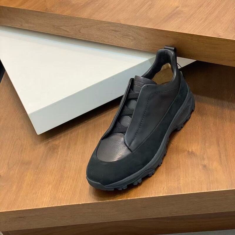 European Fashion Men's Slip-On Shoes Suede Thick-Soled Heightening Non-Slip Casual Outdoor Hiking Sneakers Trendy