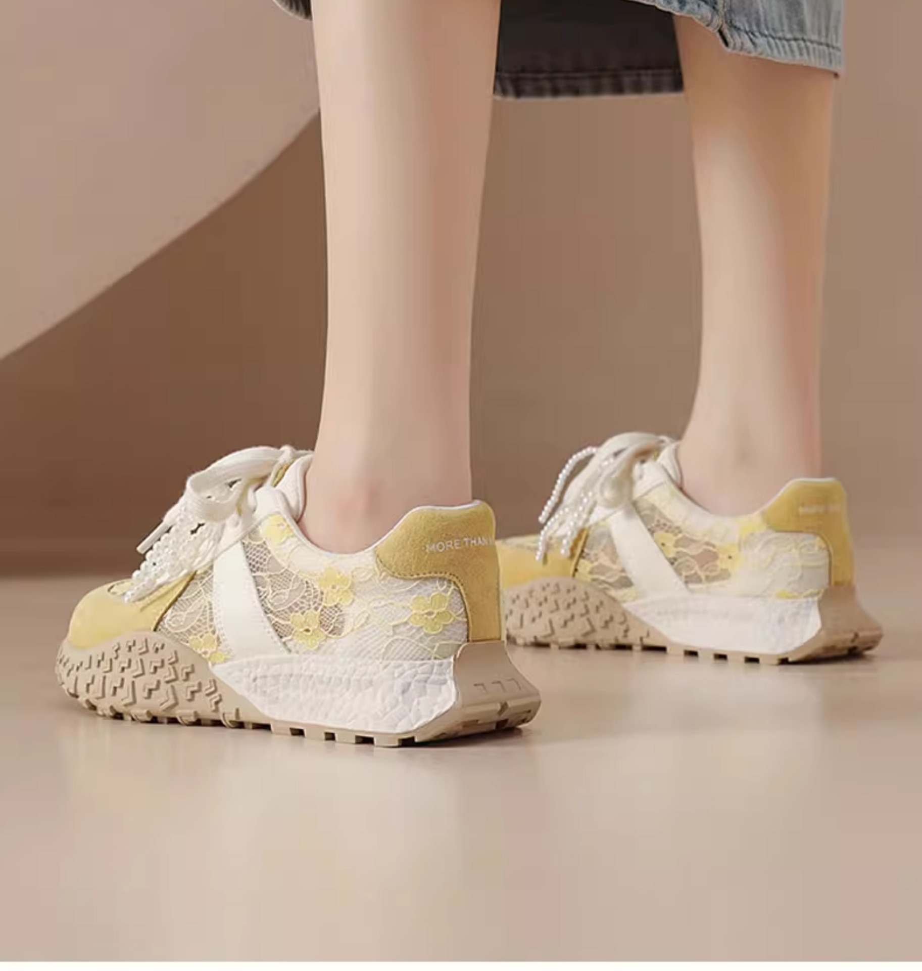 Giày sneaker nữ lưới phối ren phong cách Đức huấn luyện retro thoáng khí — SSD2112EQK màu tím, SSD2112EQK màu trắng nhạt, SSD2112EQK màu vàng, SSD2112EQK màu xanh chi tiết 5