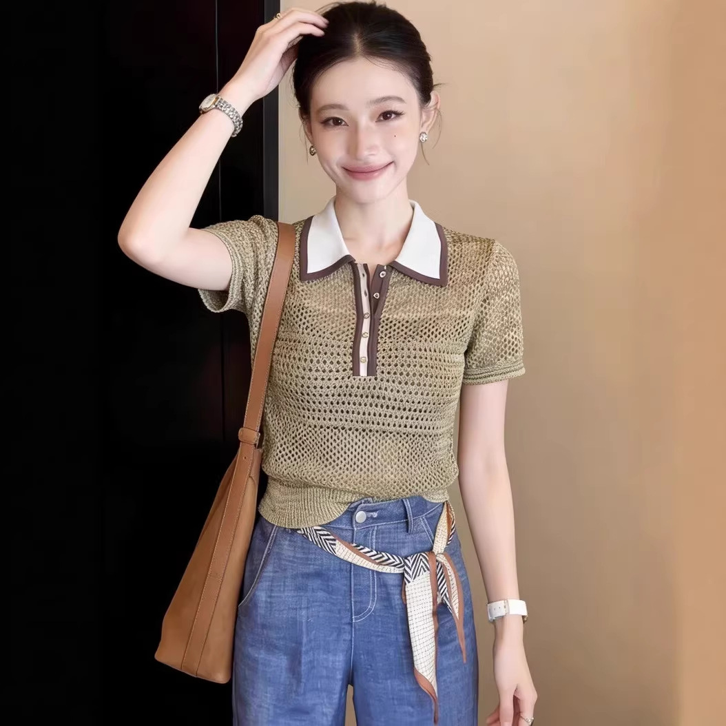 Áo thun dệt kim nữ cổ polo ngắn tay, phong cách Hàn Quốc, thiết kế hở vai lửng — màu sắc chi tiết 1
