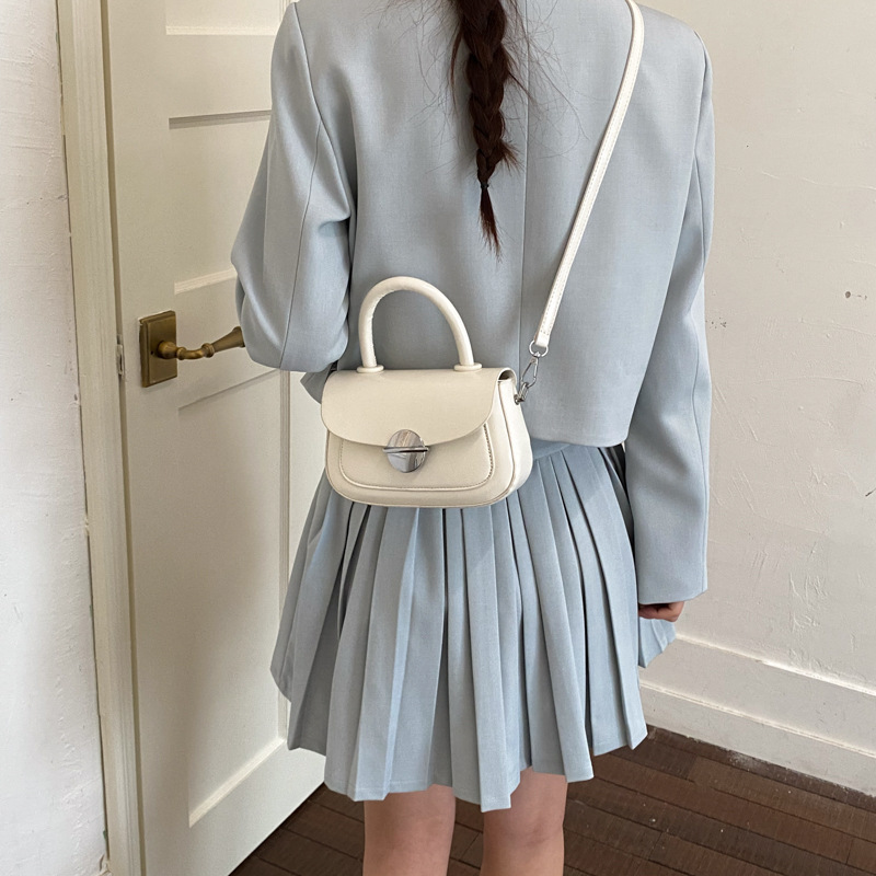 Women's Small Square Bag Elegant Shoulder Bag Versatile Crossbody_voghion.com