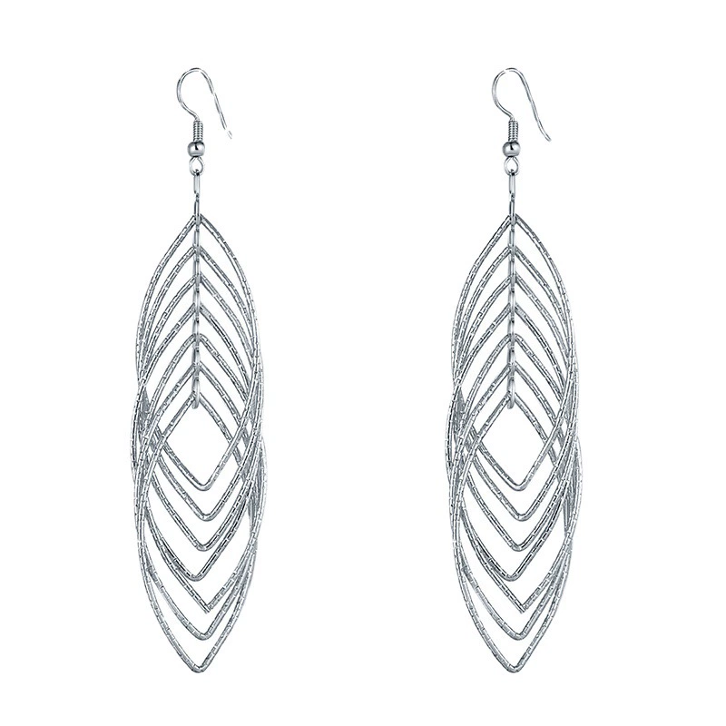 Карты Accessory? Правильнее: Аксессуары Kas? The instruction: translate titles. Provided first item: "卡诗 Accessory, metal creative earrings, European style"