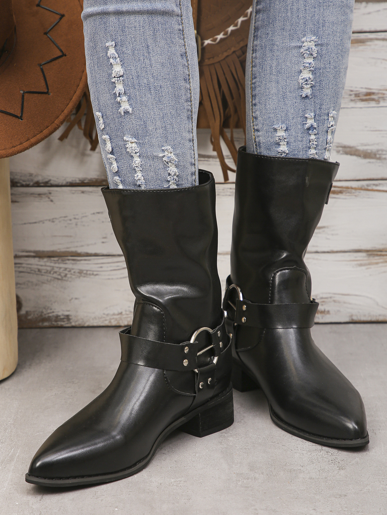 Damenschuhe Western-Cowboystiefel Damen Retro-Punk-Gürtelschnalle Martin-Stiefel Miu Home erhöhte geriebene braune Ritterstiefel mit mittlerer Röhre_voghion.com