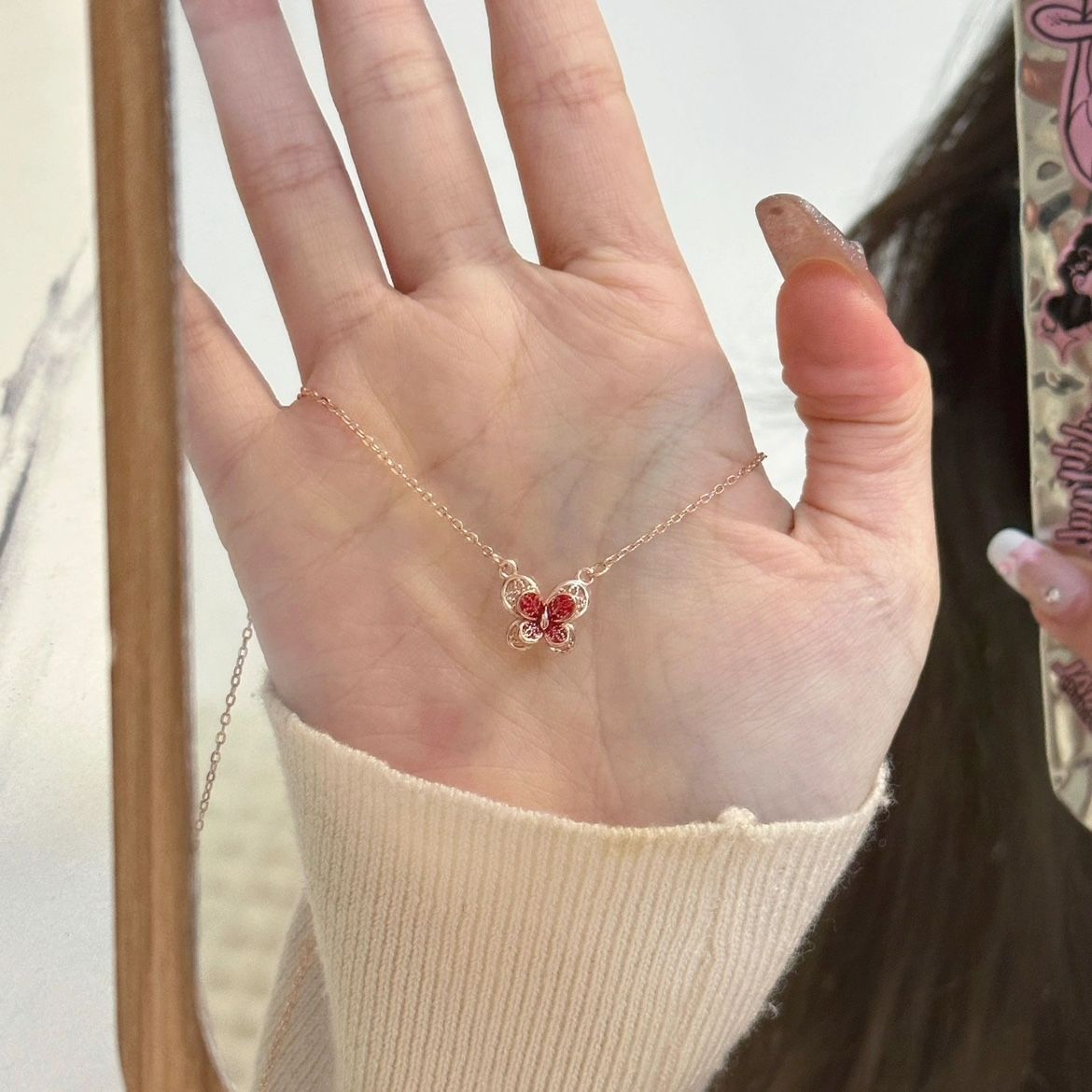 Bracciale a fiore smaltato oversize per donna gioiello 3d_voghion.com