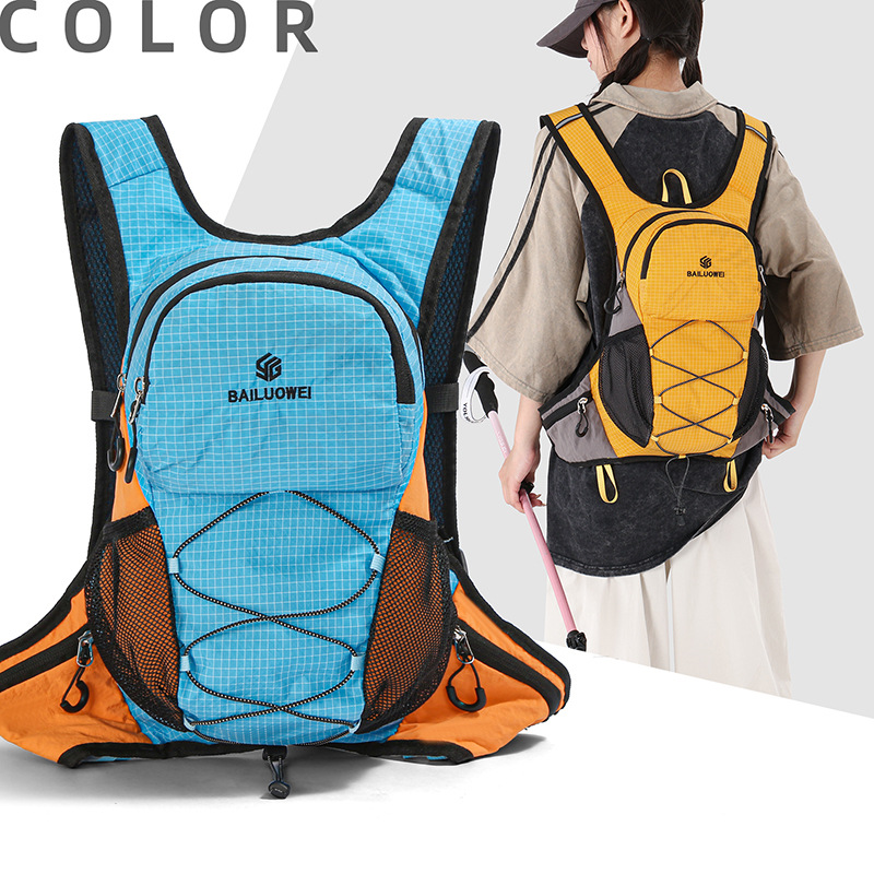 Sports Outdoor Hiking and Mountaineering Backpacks, New Contrasting Color Versatile Unisex Backpacks, Lightweight Cycling Water Bag Backpacks