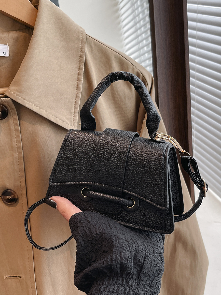 Women's Crossbody Bag, Small PU Square with Stitching and Magnetic Closure | Casual Travel