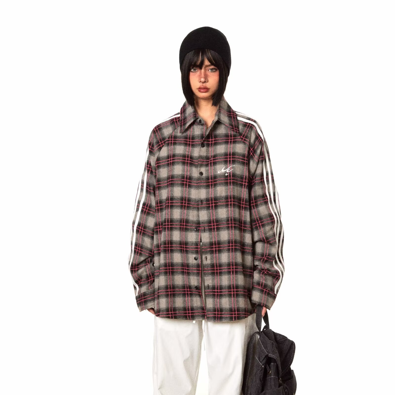 남성과 여성을위한 미국의 하이 스트리트 격자 무늬 셔츠 2024 봄 새 편지 수 놓은 커플 긴팔 셔츠 루즈 탑