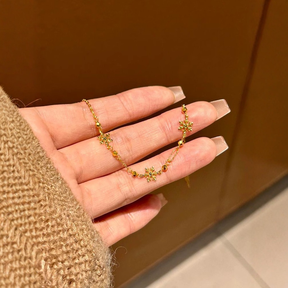 Minimalist Stackable Layered Bracelets For Daily Wear Elegant_voghion.com
