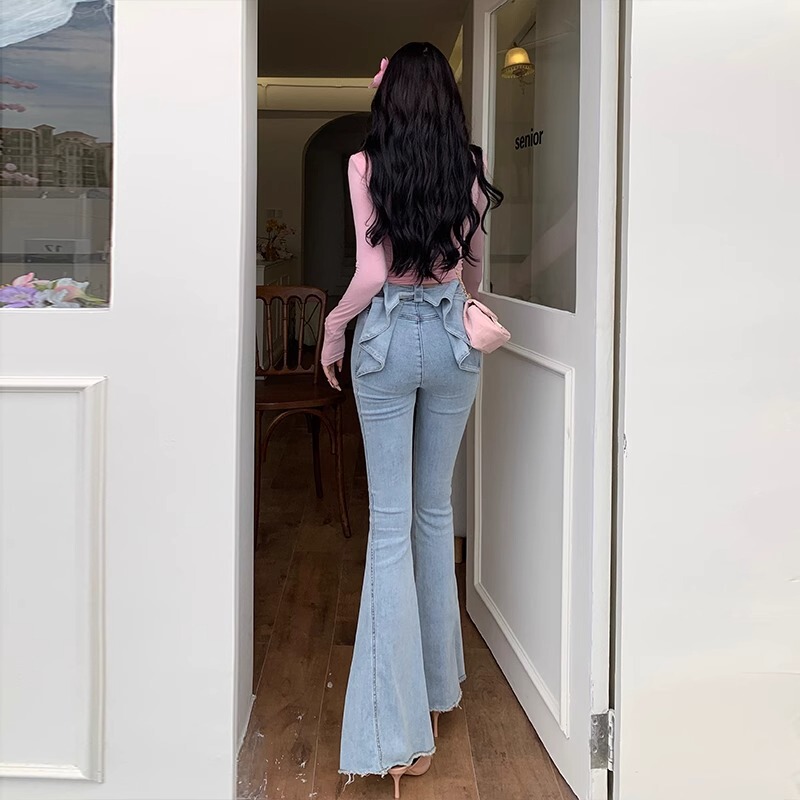 亦菲同款立体后腰3D蝴蝶牛仔裤女2025夏款浅蓝色高腰显瘦喇叭裤|undefined