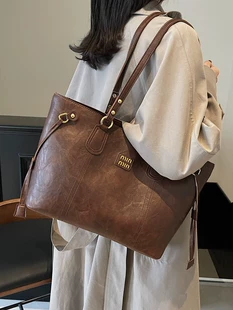 Плечевая сумка ретро демисезона, вместительная Tote, 40×12×25 см, универсальная