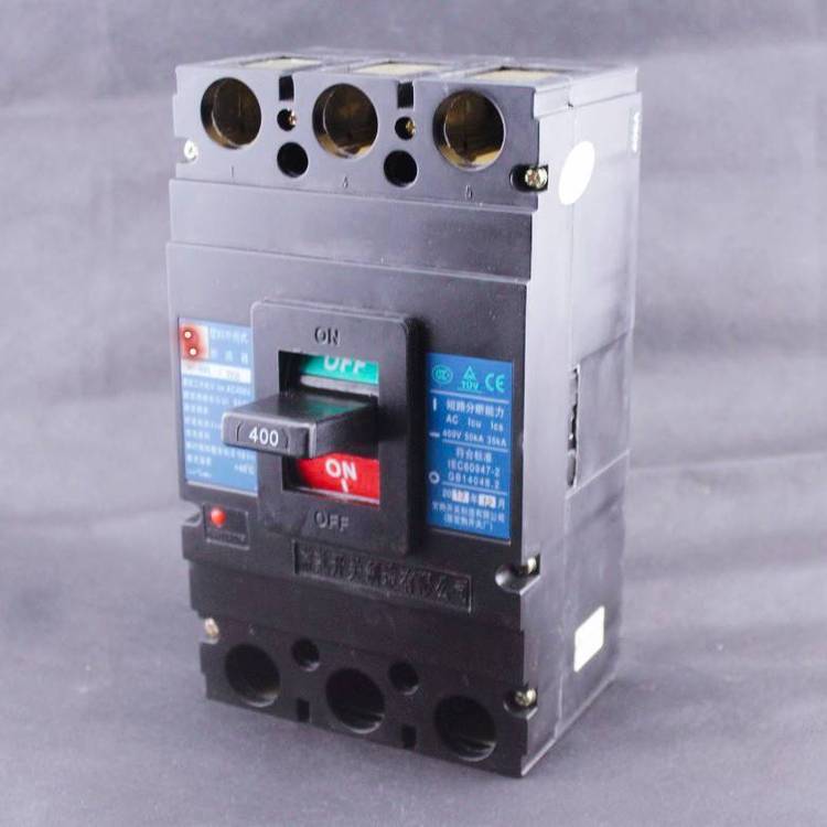 常熟开关厂塑壳断路器CM3-100C-3300(10A.16A.~100A)空气开关MCCB