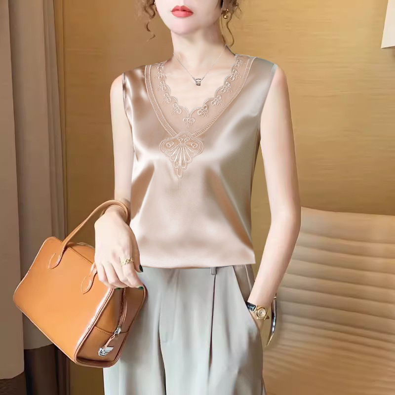 Official Image: Lace Camisole for Women, Satin Design, Can Be Worn as an Outer Layer or as a Base Layer, Sleeveless Top That Covers the Belly