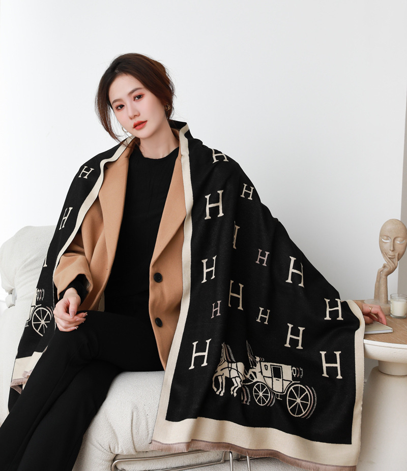 H 캐리지 블랙
