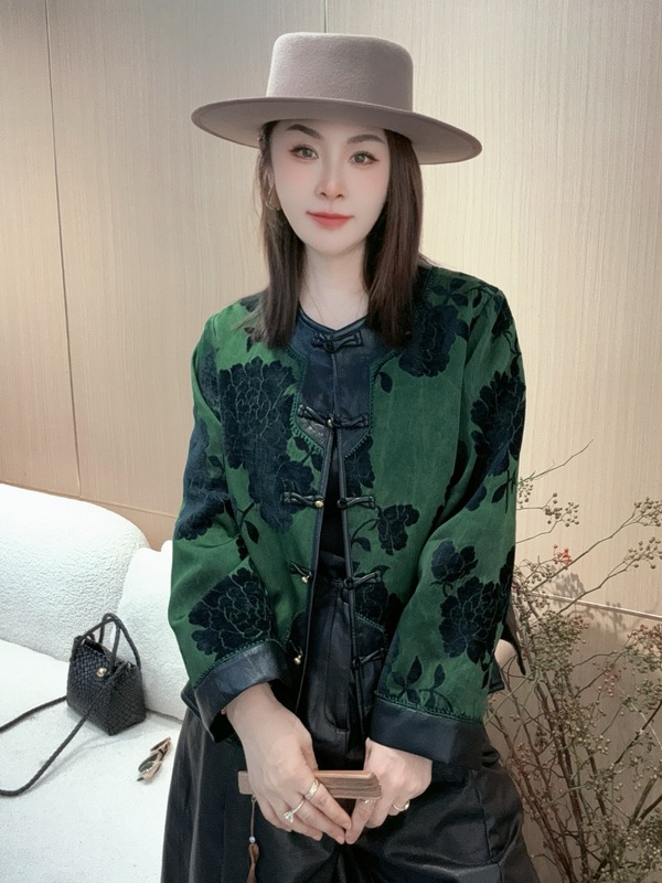 新中式国风提花盘扣外套女2025秋季新款复古PU皮拼接百搭显瘦上衣|undefined