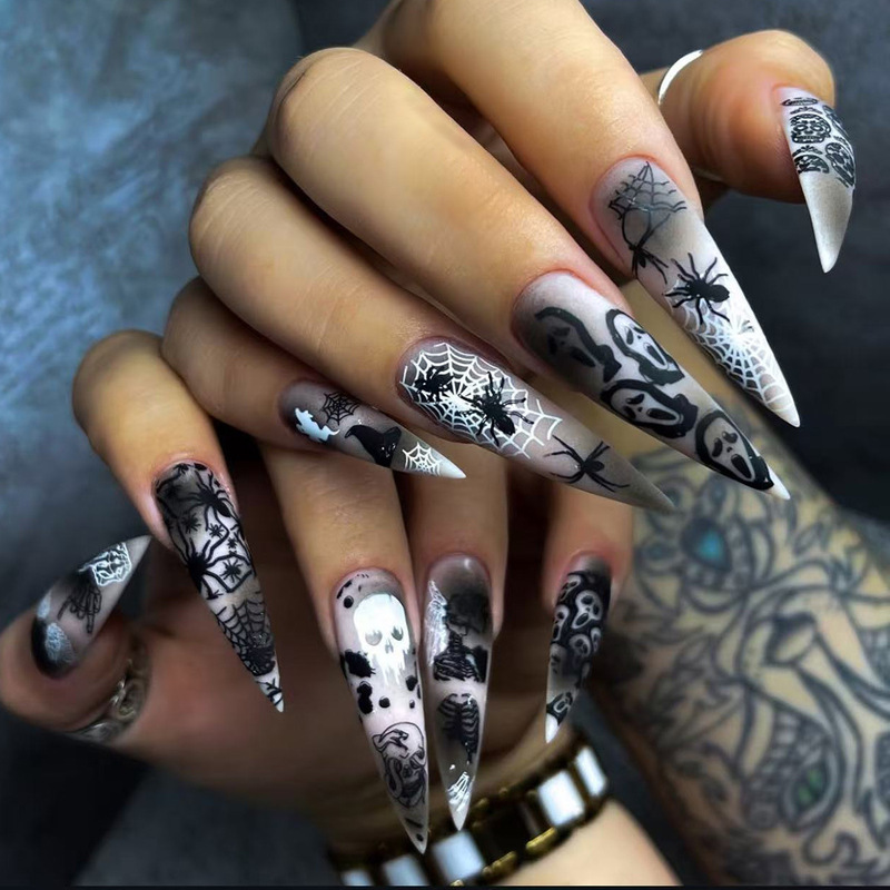 Foreign Trade Halloween Ghost Face Matte Wearable Nails Black and White Spider Web Skull 24 Pieces Cross-Border Nail Stickers Wholesale