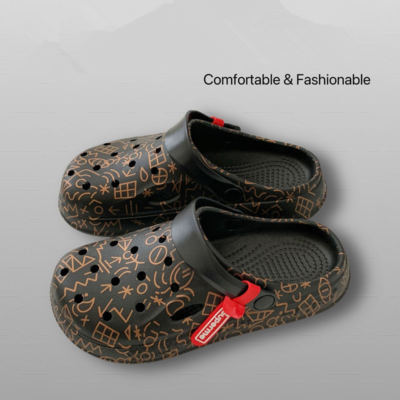 Croc Shoes Summer Men's 2025 New Student Nurse Baotou Sandals Non-Slip Soft Bottom Couple Beach Sandals