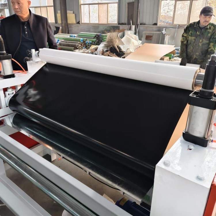 不干胶不锈板覆膜机 辊压式涂胶贴面机器设备源头供应厂家