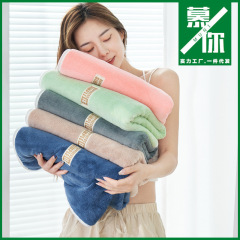 大バスタオルは70*140サンゴのベルベットメーカーの卸売り成人は速乾吸水柔らかい美容院バスタオルを厚くした