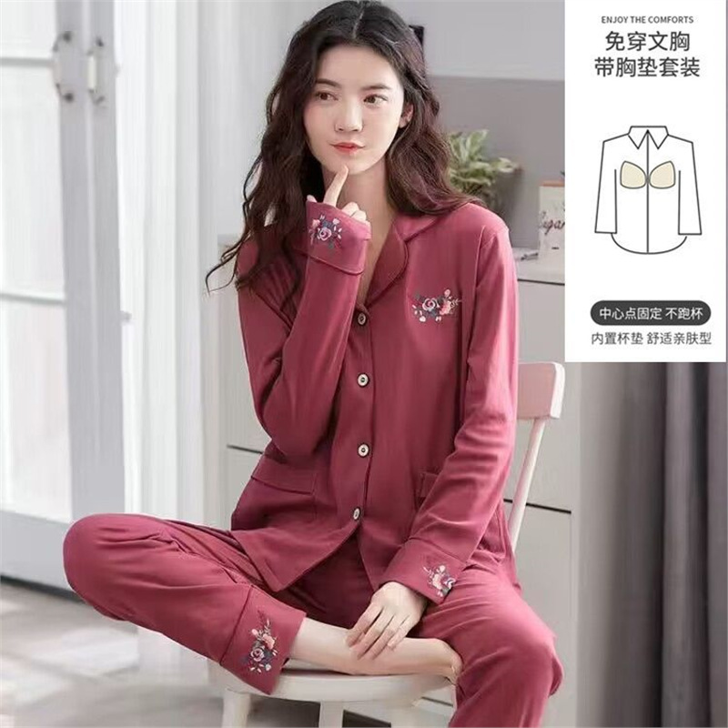 Pijama con cojín de pecho para mujeres primavera y otoño mangas largas 2023 nuevo conjunto de ropa de casa de otoño para mujeres
